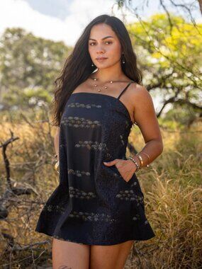 Lexbreezy Hawaii Tita Dress Manini Black Sand Size Large